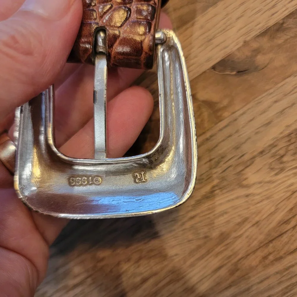 Italian Calfskin Croc Embossed Leather Belt w Silver Buckle Size 36